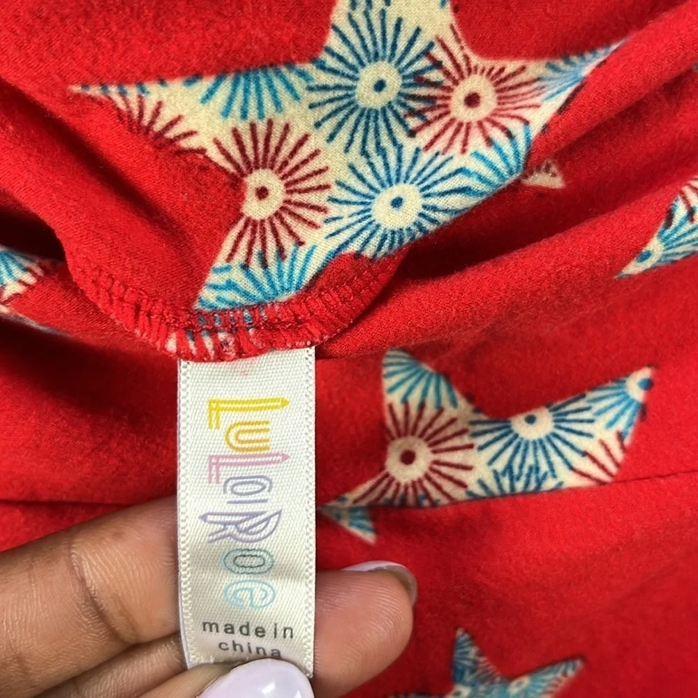 LuLaRoe Women’s Red Blue Star Pattern Leggings Sz OS Casual Effortless Retro